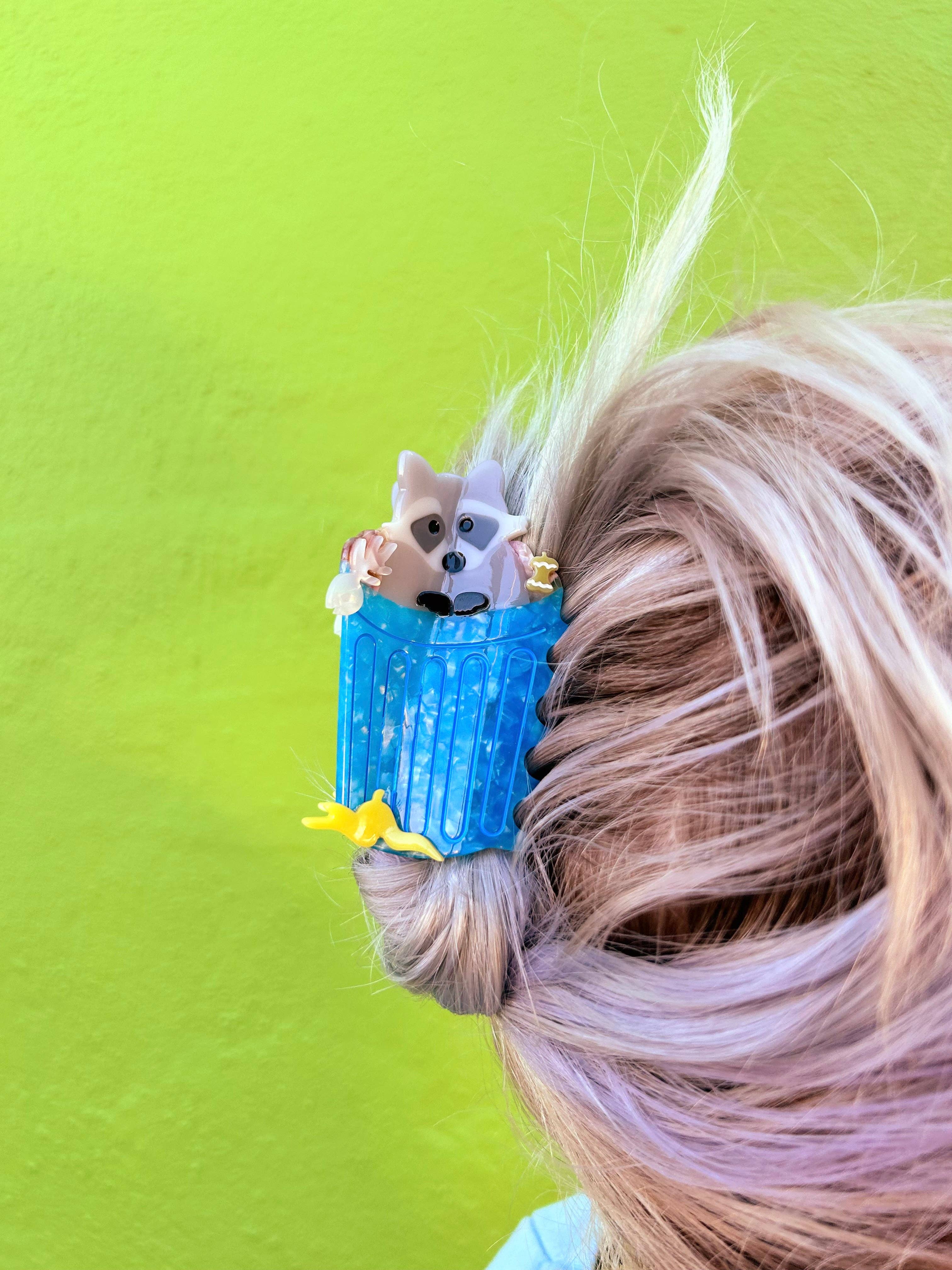 Peach Fuzz Hair Claw - Raccoon Trash