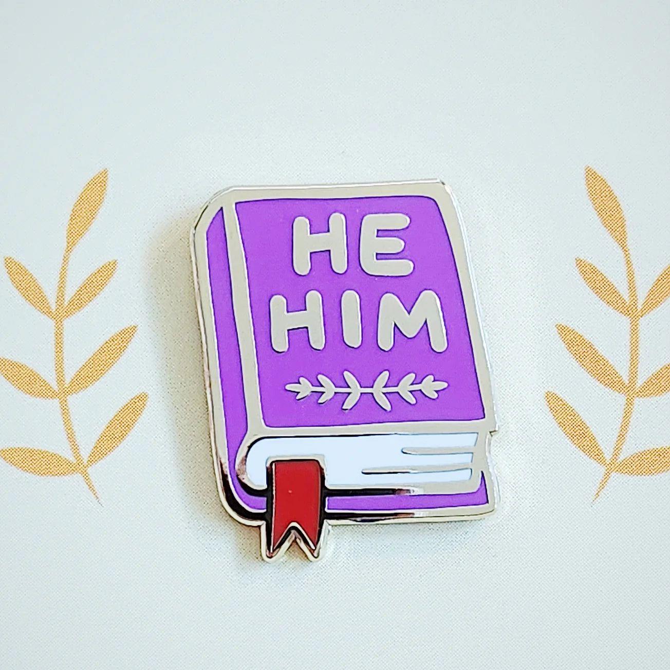 Misomomo Enamel Pronoun Pins