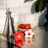 DOIY Salt & Pepper Daisy Flower