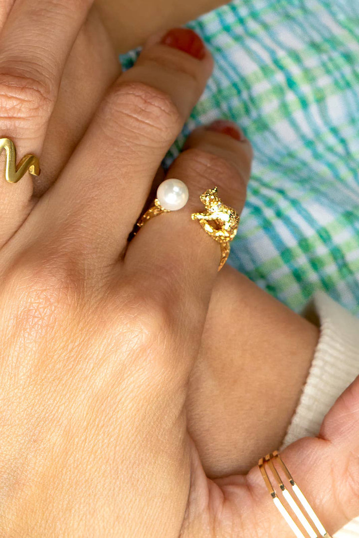 Cat's Cradle Ring - 18K Gold Plated + Pearl