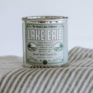 Great Lakes Candle - pine, moss, violet, fresh air